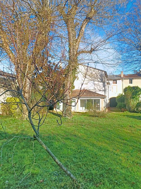 Maison - 136 m² - 4 pièces