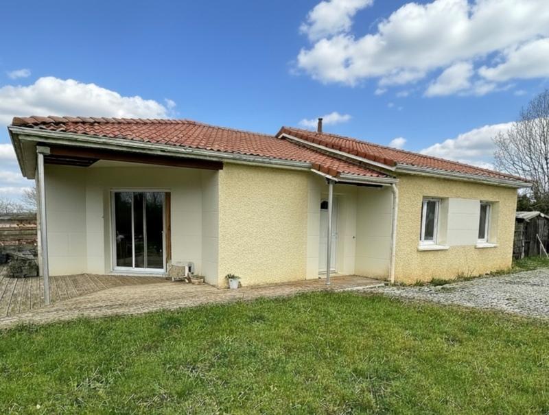 Maison - 104 m² - 4 pièces