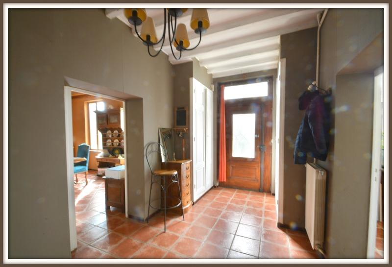 Maison en pierre - 284 m² - 5 pièces