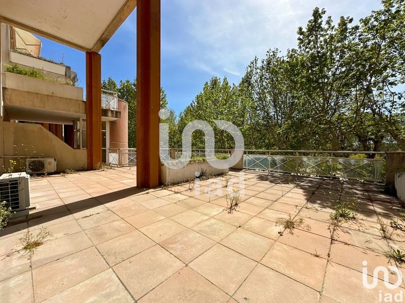 Local commercial - 296 m² - 5 pièces