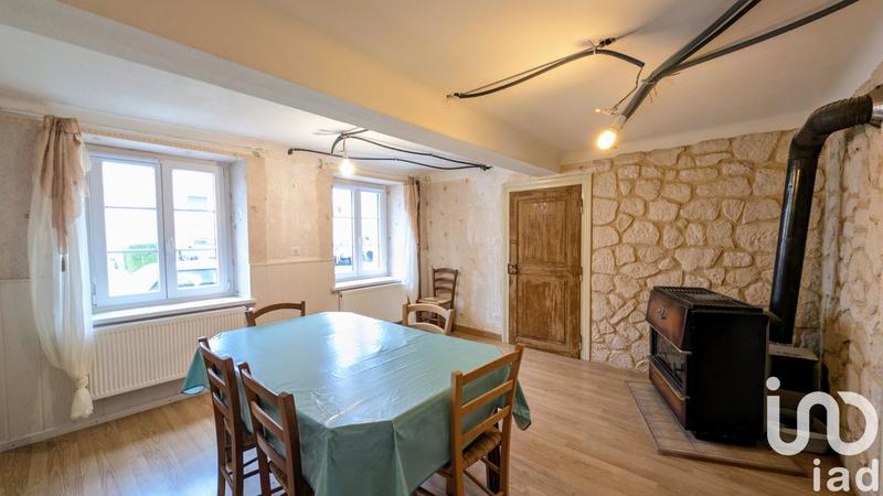 Maison - 104 m² - 4 pièces