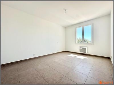 Maison - 85 m² - 5 pièces