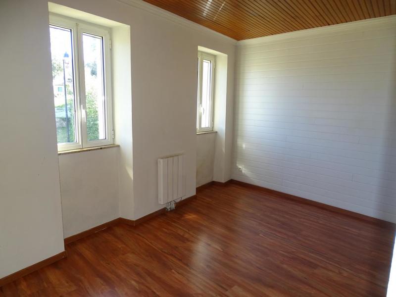 Maison de village - 150 m² - 8 pièces