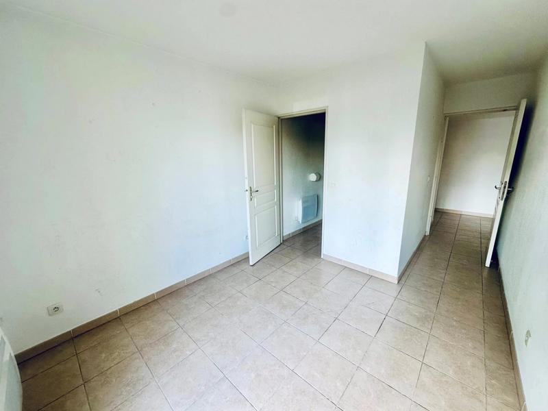 Appartement - 79 m² - 4 pièces