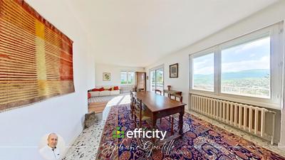 Villa - 184 m² - 8 pièces