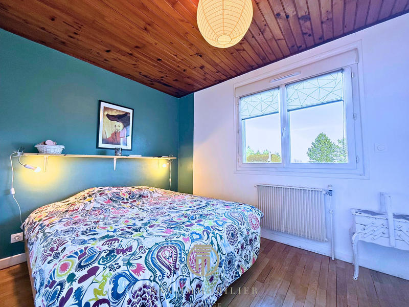 Maison - 93 m² - 4 pièces