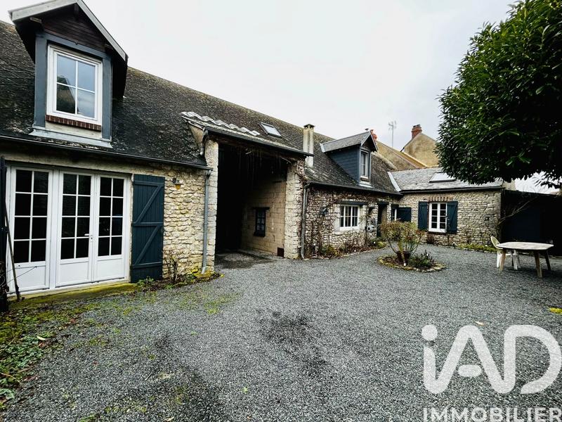 Maison - 139 m² - 5 pièces