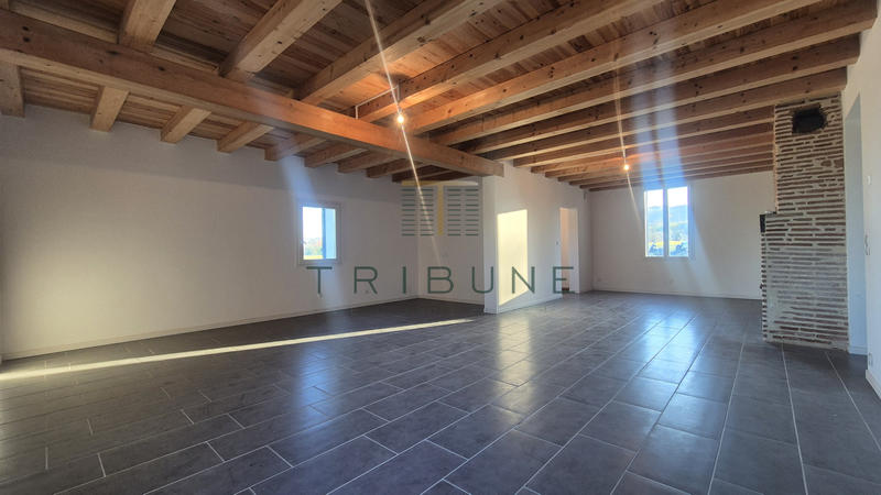 Maison - 270 m² - 7 pièces