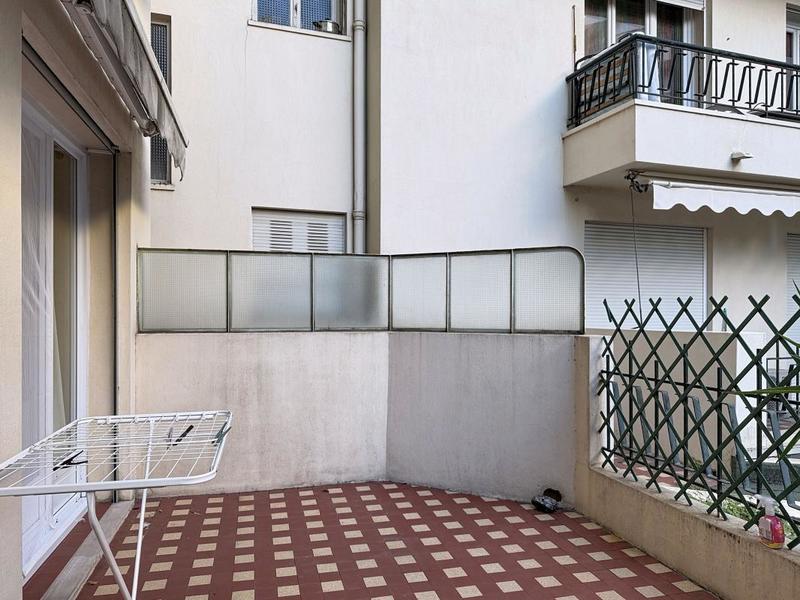 Appartement - 77 m² - 3 pièces