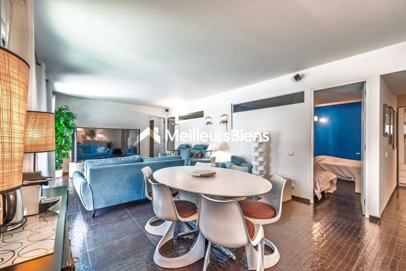 Appartement - 81 m² - 4 pièces