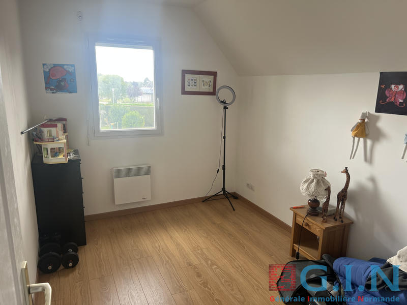 Maison - 111 m² - 6 pièces