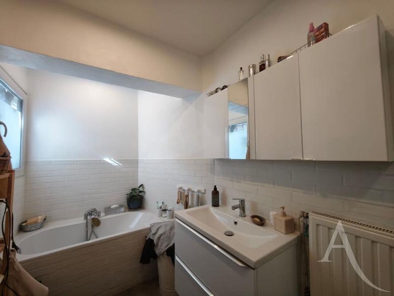 Maison - 91 m² - 4 pièces