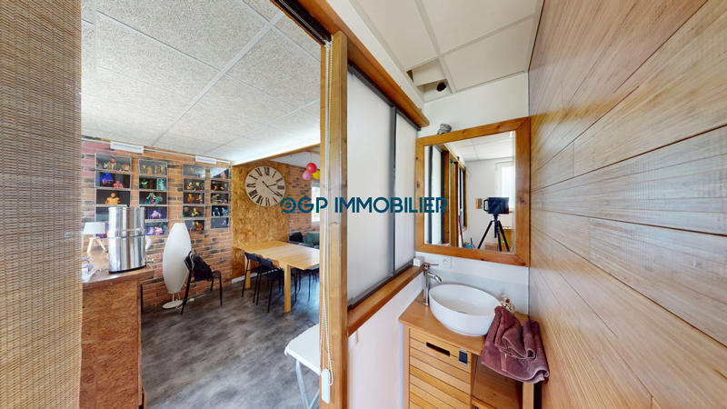 Maison ancienne - 210 m² - 8 pièces