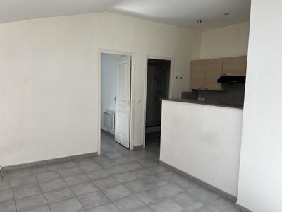 Immeuble - 140 m² - 2 pièces