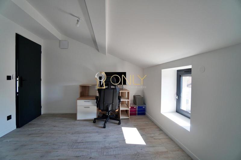 Villa - 137 m² - 5 pièces