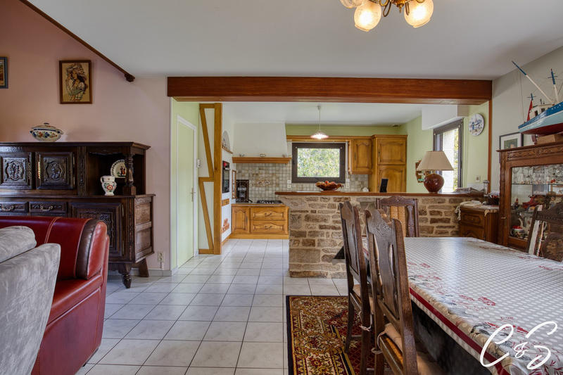 Maison - 120 m² - 5 pièces