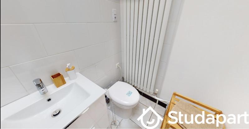 Chambre - 9 m² - 1 pièce