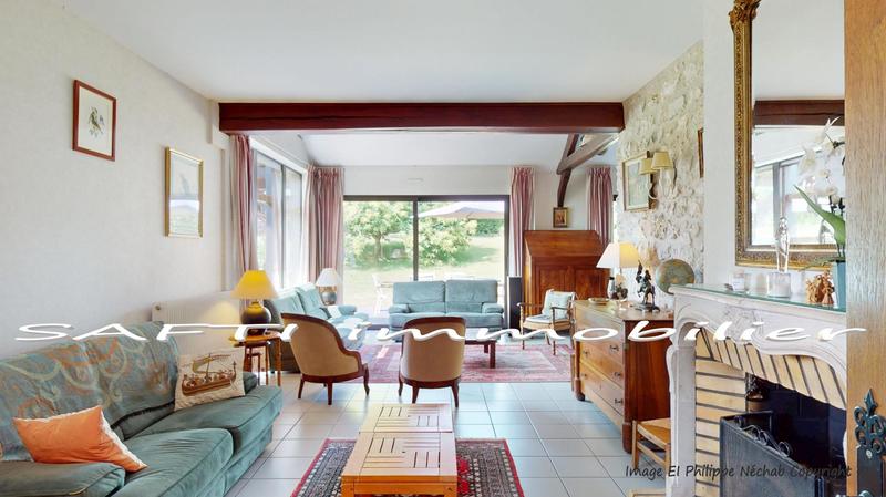 Villa - 335 m² - 10 pièces