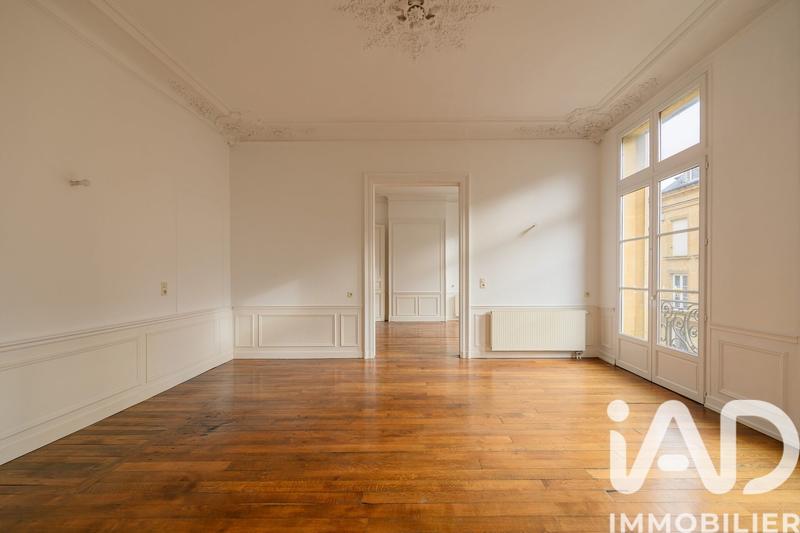 Appartement - 146 m² - 6 pièces