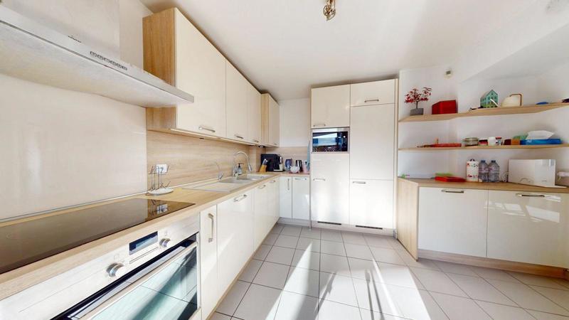 Duplex - 109 m² - 5 pièces