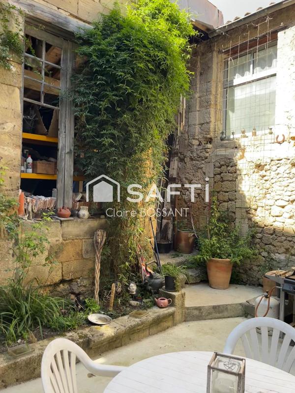 Maison - 232 m² - 6 pièces