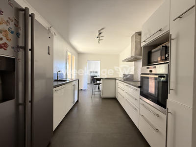 Maison - 147 m² - 6 pièces