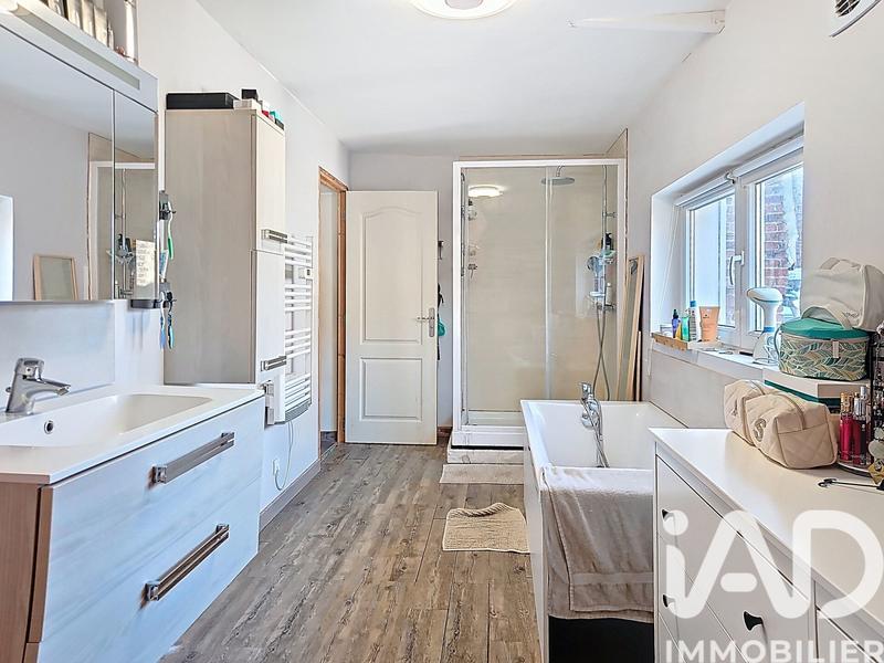 Maison - 110 m² - 4 pièces