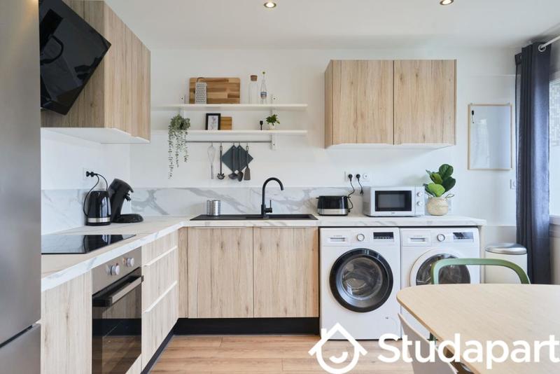 Chambre - 11 m² - 1 pièce