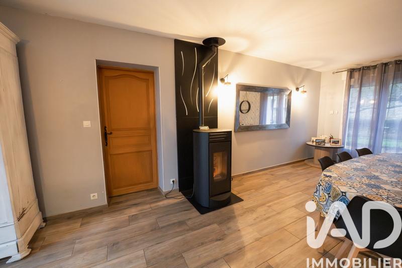 Maison - 179 m² - 9 pièces