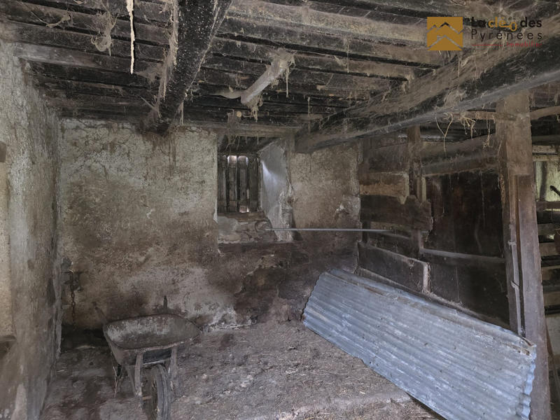 Maison ancienne - 110 m² - 2 pièces