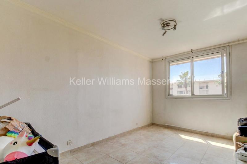 Appartement - 86 m² - 4 pièces