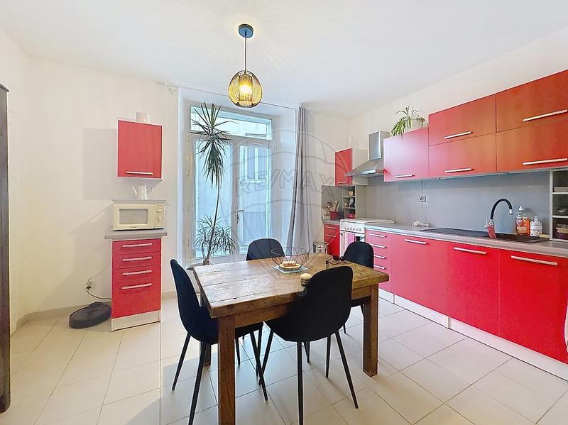 Immeuble - 268 m² - 12 pièces