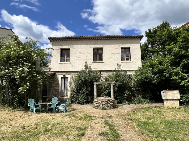 Villa - 170 m² - 10 pièces