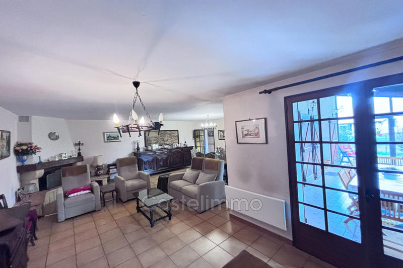 Maison - 121 m² - 4 pièces