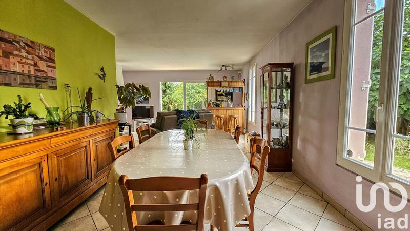Maison - 205 m² - 8 pièces