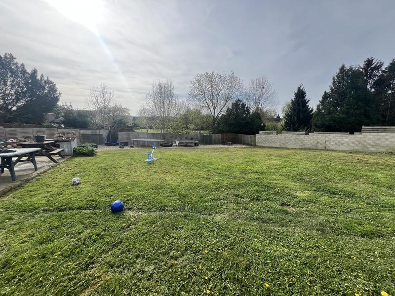 Maison - 156 m² - 9 pièces