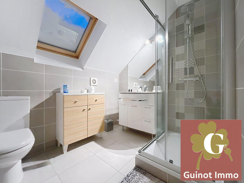 Maison - 158 m² - 5 pièces