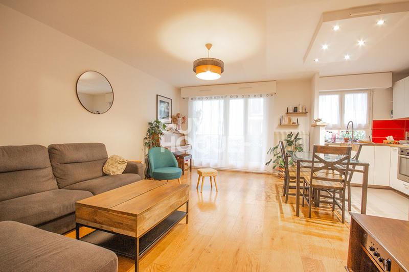 Appartement - 83 m² - 4 pièces