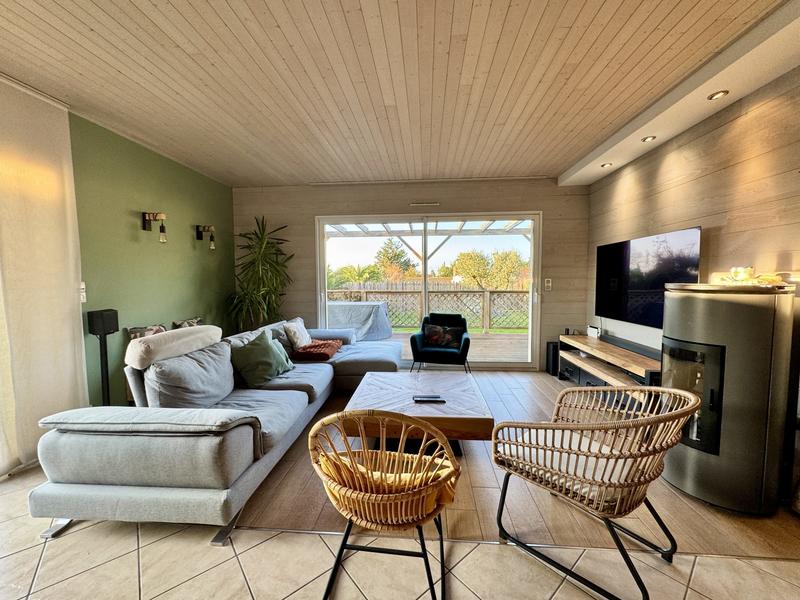 Maison traditionnelle - 114 m² - 4 pièces