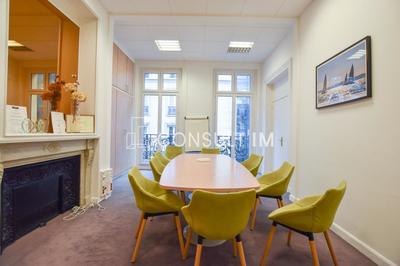 Bureau - 208 m² - 9 pièces