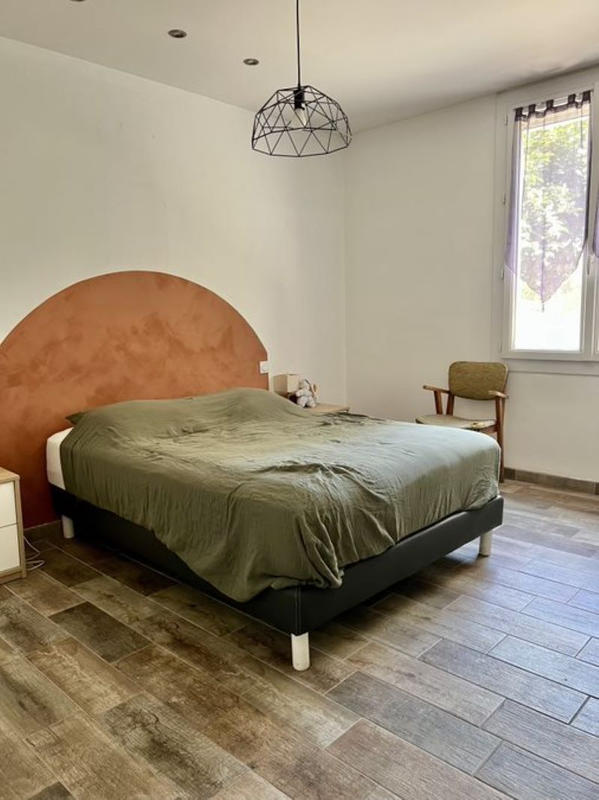 Maison - 192 m² - 10 pièces