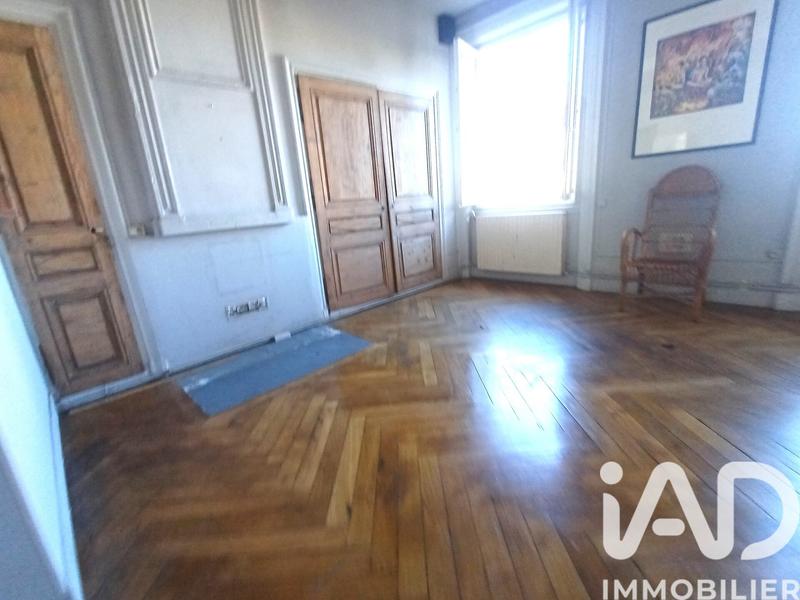 Appartement - 94 m² - 4 pièces