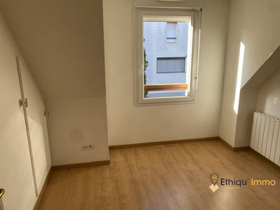 Appartement - 81 m² - 4 pièces