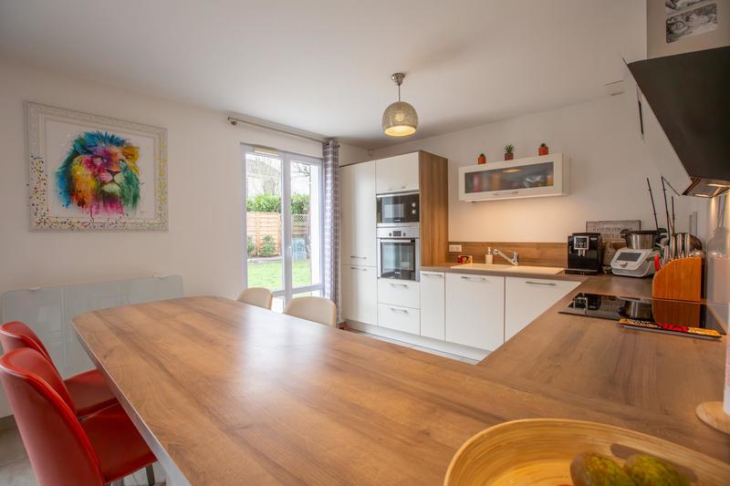 Maison - 140 m² - 6 pièces