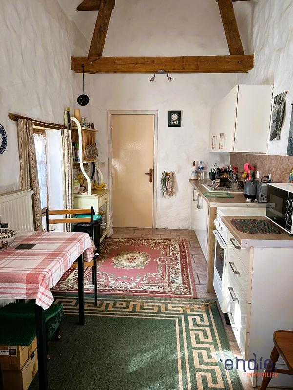 Maison - 385 m² - 11 pièces