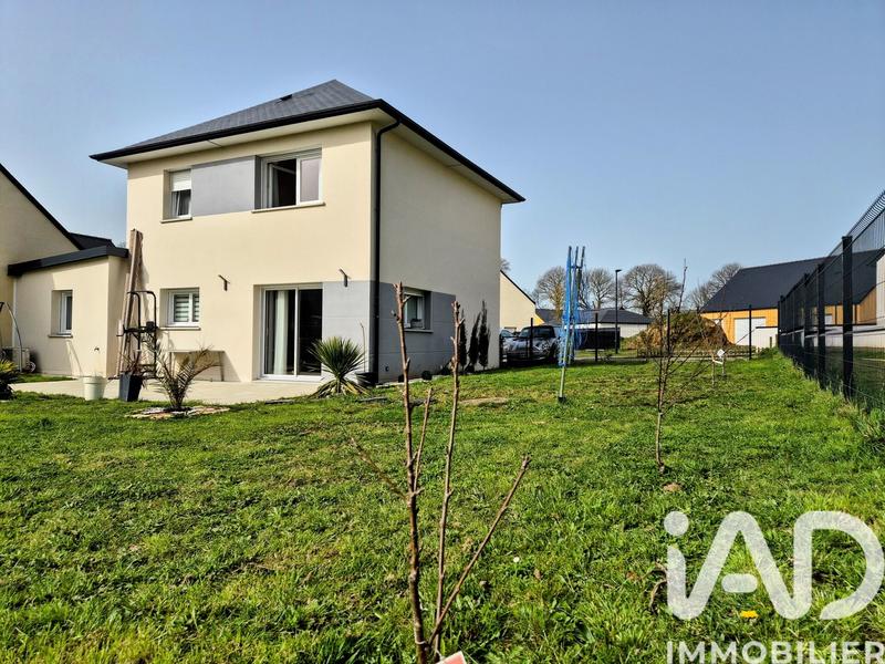 Maison - 99 m² - 5 pièces