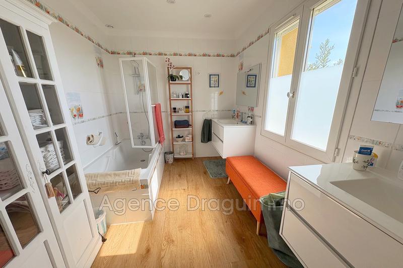 Maison - 185 m² - 6 pièces