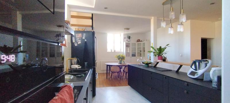 Appartement - 97 m² - 4 pièces