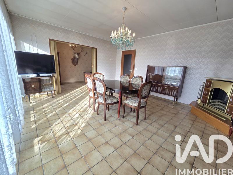 Maison - 125 m² - 8 pièces