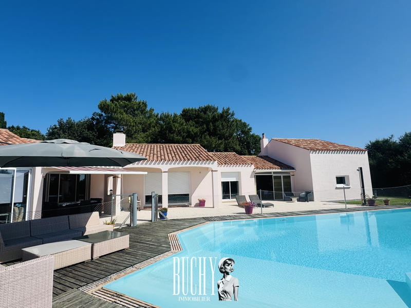 Maison - 146 m² - 6 pièces